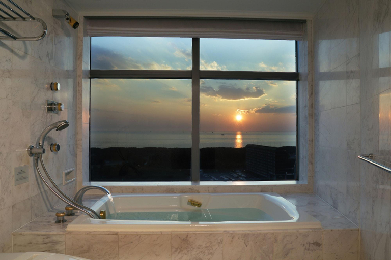 Bathroom 5, Hotel the Manhattan, Chiba