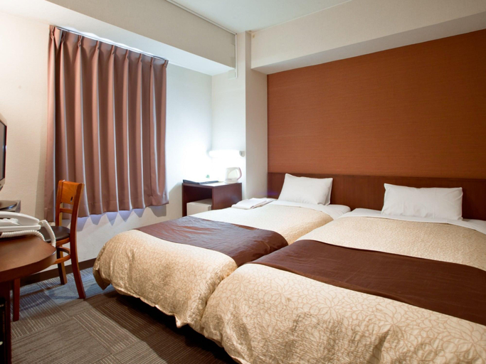 Bedroom 3, Hamamatsu Station Hotel, Hamamatsu
