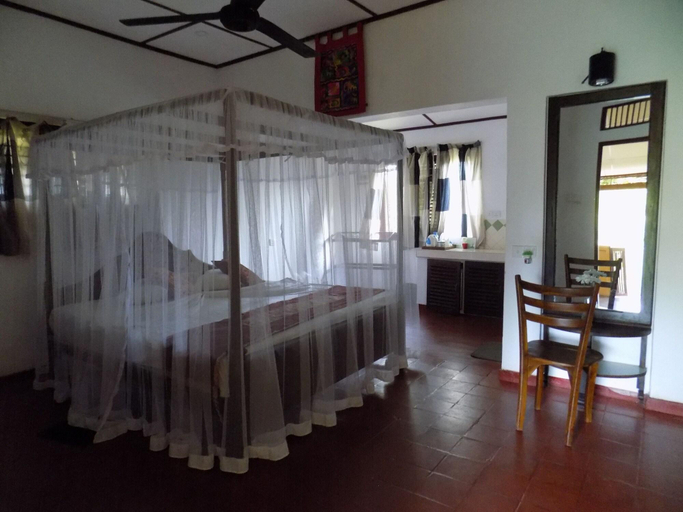 Public Area 2, The Hideout Sigiriya, Dambulla