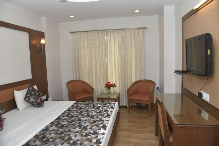 Bedroom 3, Hotel Rajhans Regent, Bhopal