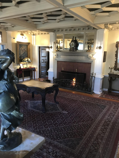Public Area 2, Edgewood Manor, Providence