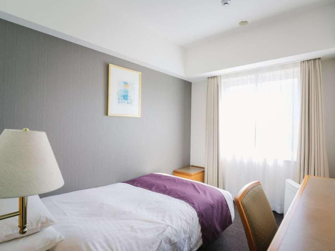 Bedroom 3, JR Hotel Clement Uwajima, Uwajima