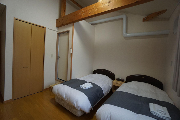 Bedroom 3, Hakuba Ryujin Onsen RYOKAN SUI, Hakuba
