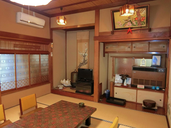 Bedroom 3, Sanso Nagisa, Isehara