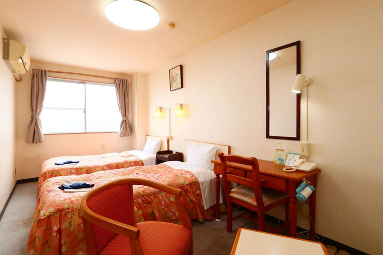 Bedroom 3, Business Hotel Miharashitei, Kumano
