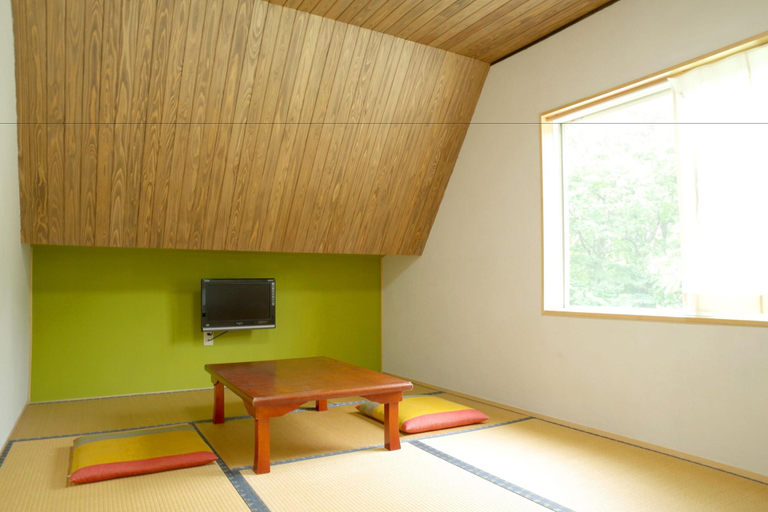 Bedroom 4, Lodge Freerun, Otari