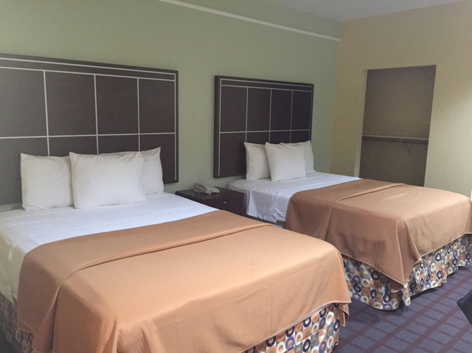 Bedroom 2, Highlands Suites, Houston