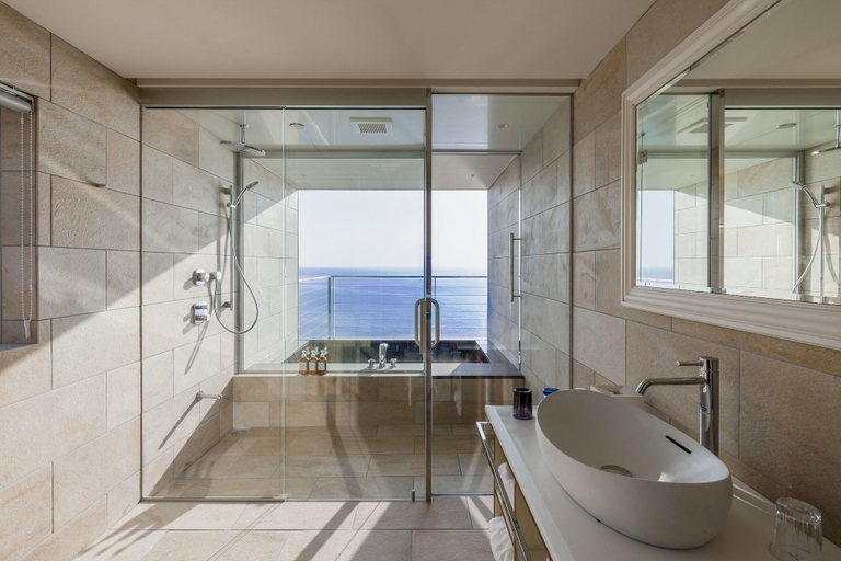 Bathroom 4, UMITO VOYAGE ATAMI, Atami