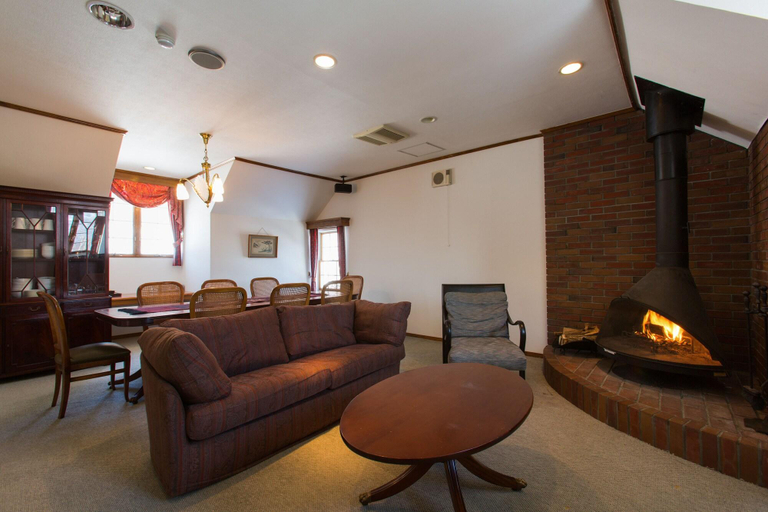 Public Area 2, Ramat Niseko - Hostel, Kutchan