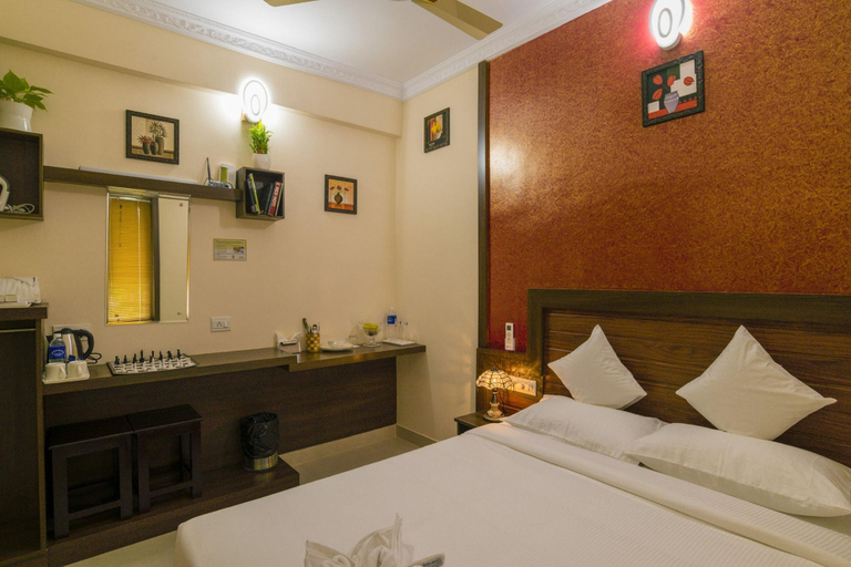 Public Area 3, Blue Bell Airport Hotel, Ernakulam