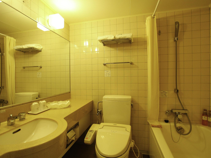 Bedroom 5, Hotel Kikori, Hida