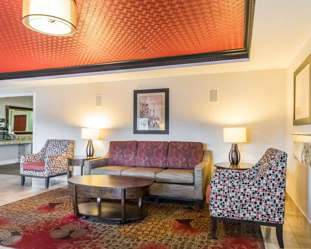 Public Area 3, Quality Inn & Suites University/Airport, Jefferson