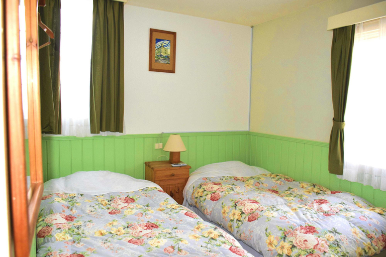 Bedroom 3, Pension Human, Yamanakako