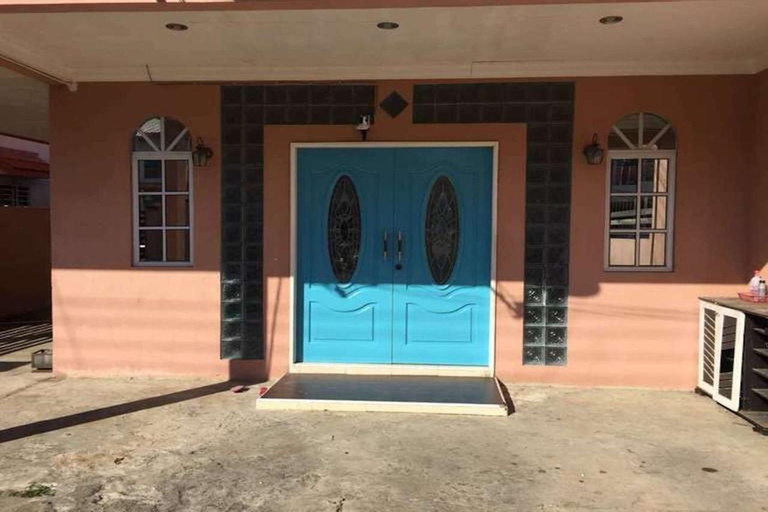OYO 90214 Awani Homestay 1, Semporna