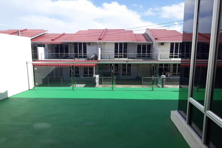 OYO 90215 Awani Homestay, Semporna