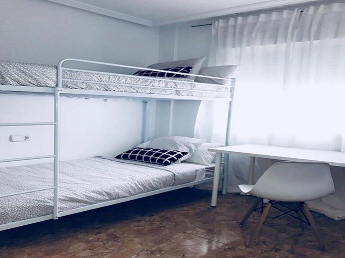 Bedroom 3, Apartamento La, Murcia