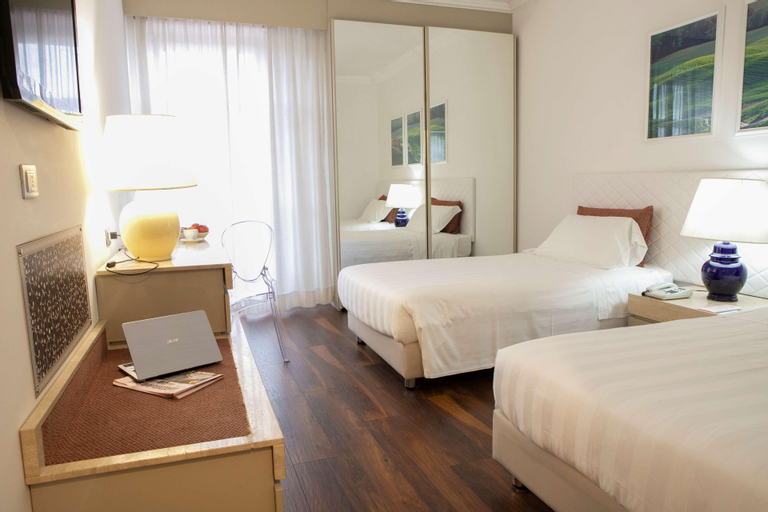 Bedroom 24