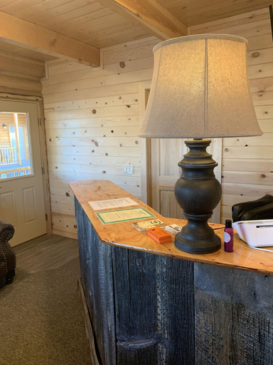Public Area 2, Panguitch Countryside Cabins, Garfield