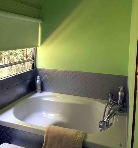 Bathroom 5, La Grande Lauzade, Var