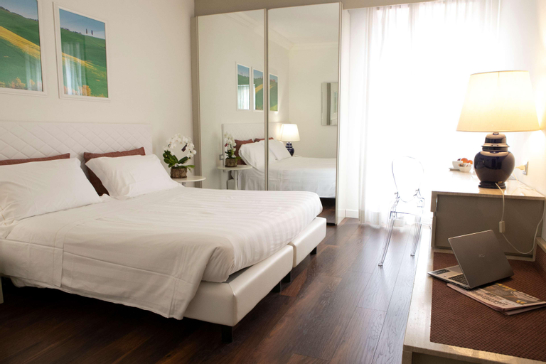 Bedroom 23
