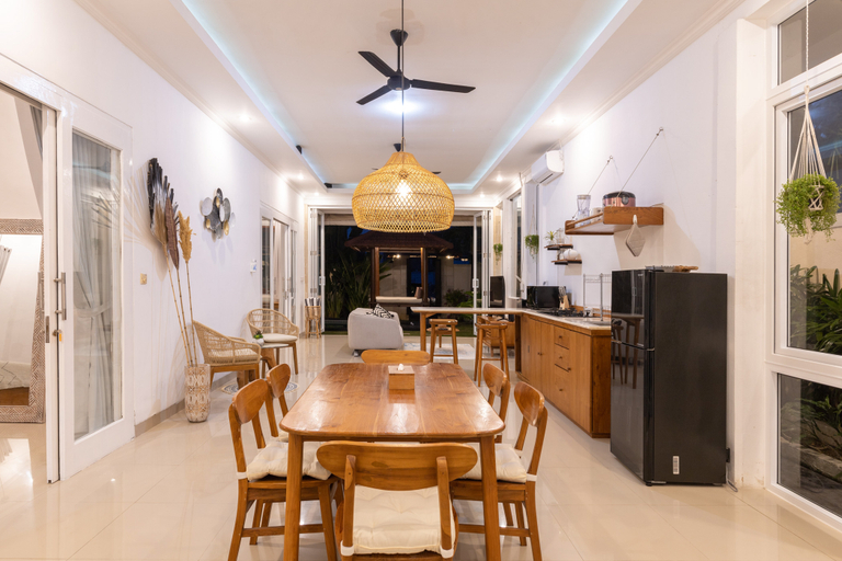 Others 3, Villa Platform By Azure 2 Nights Stay, Badung