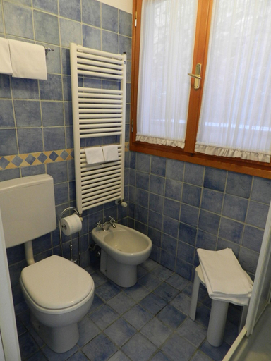 Bathroom 4, Hotel Punta Mesco, La Spezia
