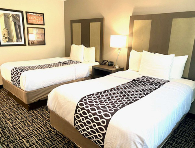 Bedroom 3, La Quinta Inn & Suites Indianapolis Downtown, Indianapolis
