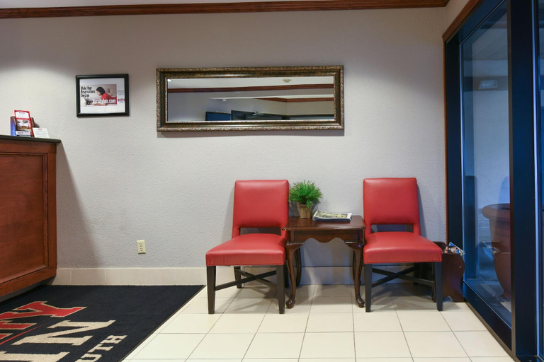 Public Area 3, Olentangy Motor Inn, Franklin