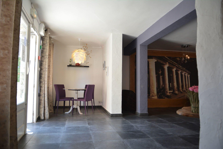 Public Area 2, Hôtel Le Grillon, Haute-Corse