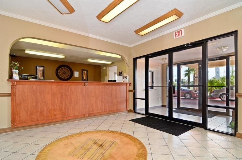 Public Area 2, Motel 6 Lake Charles, LA, Calcasieu