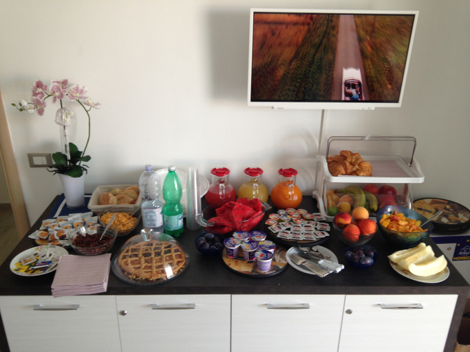 Food & Drinks 5, Estasi Sul Mare B&B, Lecce