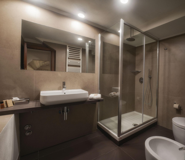 Bathroom 4, Hotel Palazzo Vannoni, La Spezia