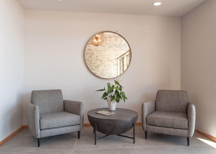 Public Area 4, Harbour House Hotel, Capital