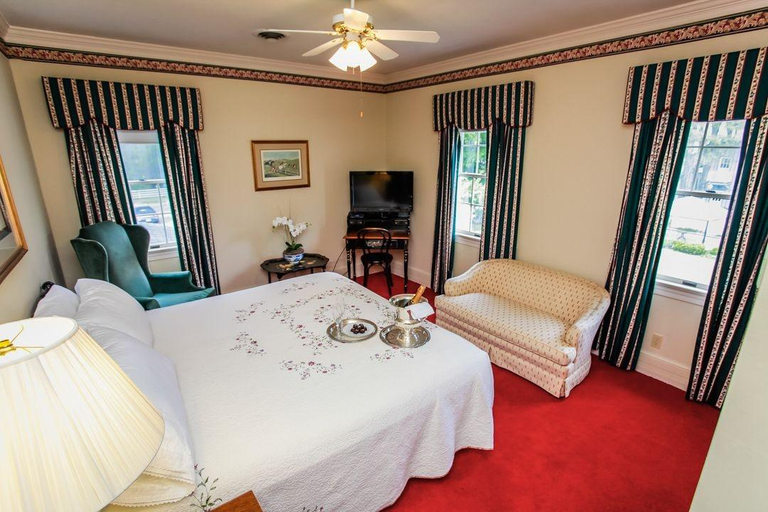 Bedroom 4, The Virginia Cliffe Inn, Henrico