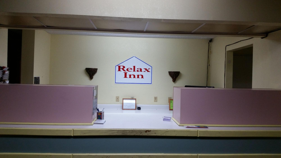 Public Area, Relax Inn, Dougherty