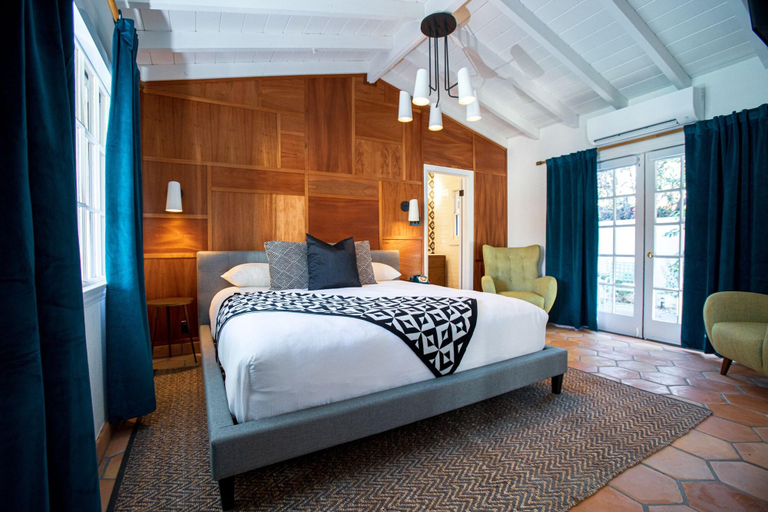 Bedroom 3, Villa Royale, Riverside
