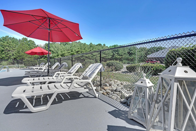 Exterior & Views 2, Blue Creek Inn, Ocean