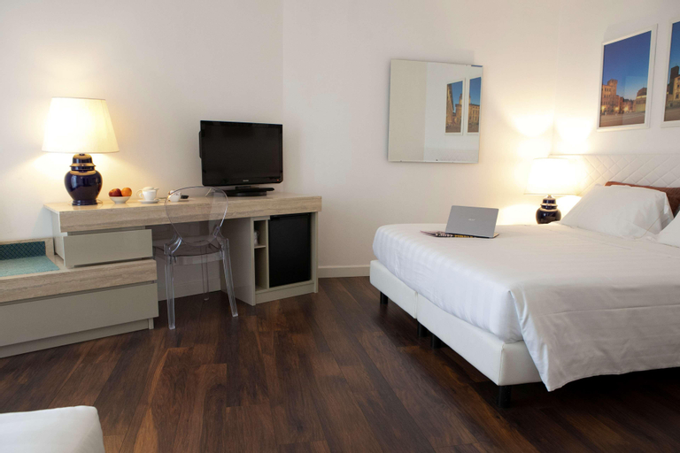 Bedroom 26