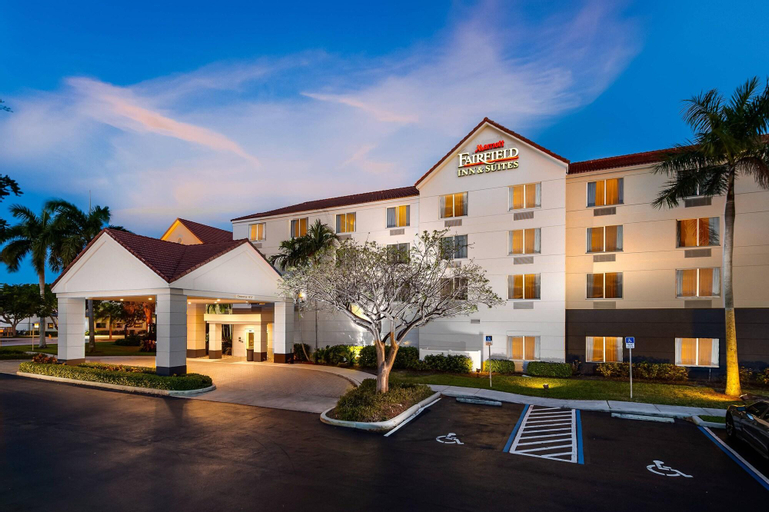 Fairfield Inn And Suites By Marriott Boca Raton, Palm Beach