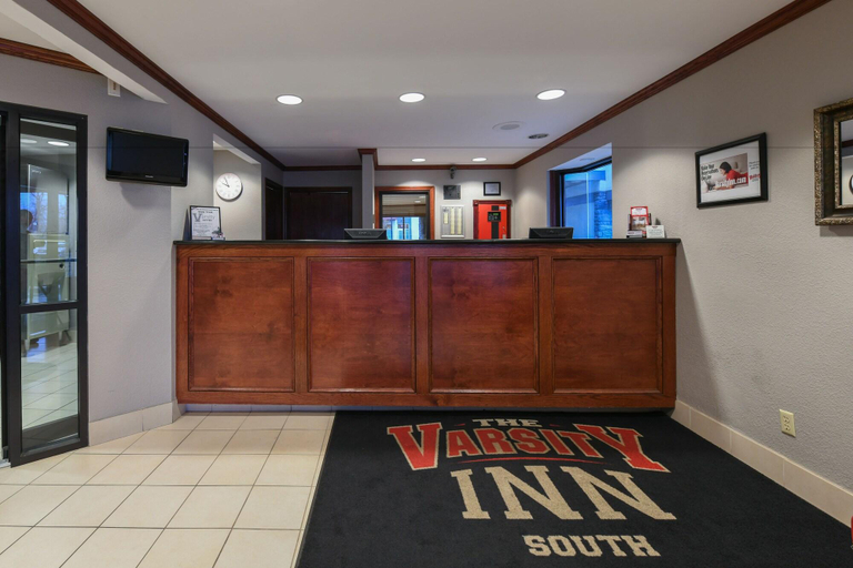 Public Area 3, Olentangy Motor Inn, Franklin