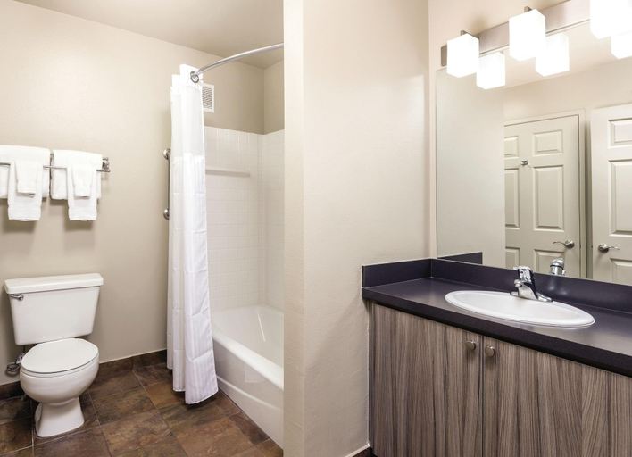 Bathroom 4, WorldMark Eagle Crest, Deschutes