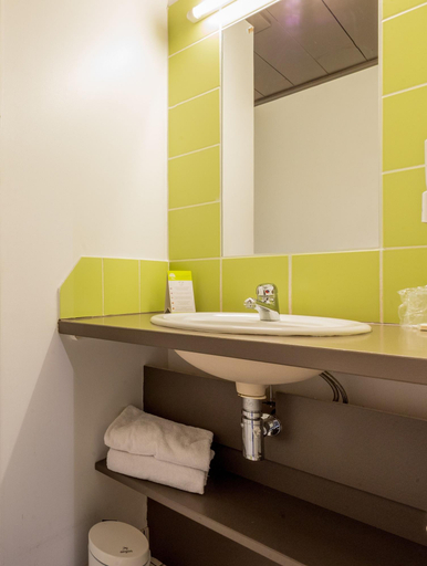 Bathroom 4, La Maison Rouge, Savoie
