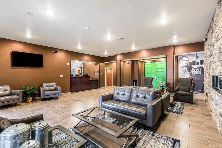 Public Area 2, Cobblestone Hotel & Suites – Stevens Point, Portage