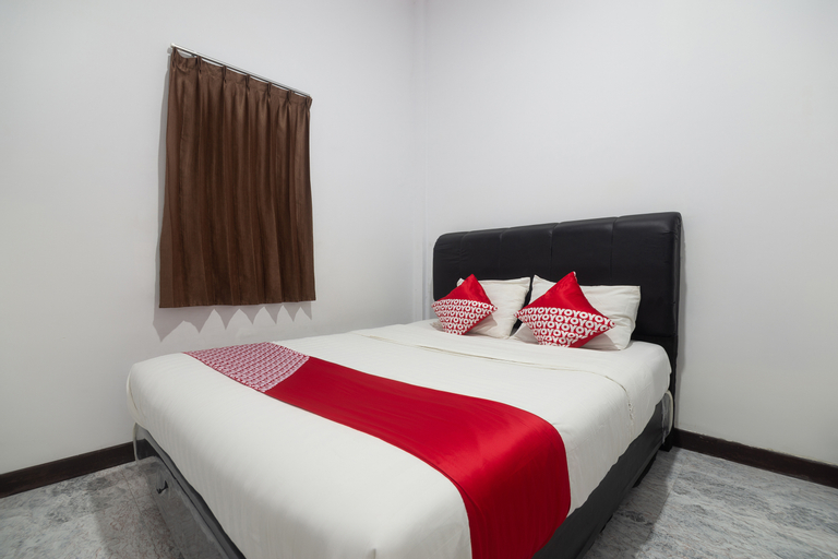 OYO 3729 Cattail Guest House, Pontianak