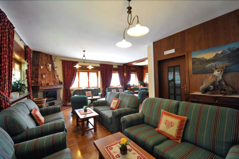 Public Area 2, Hotel Beau Sejour, Aosta