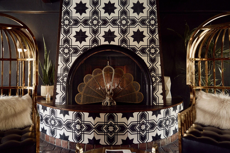 Food & Drinks 5, Villa Royale, Riverside