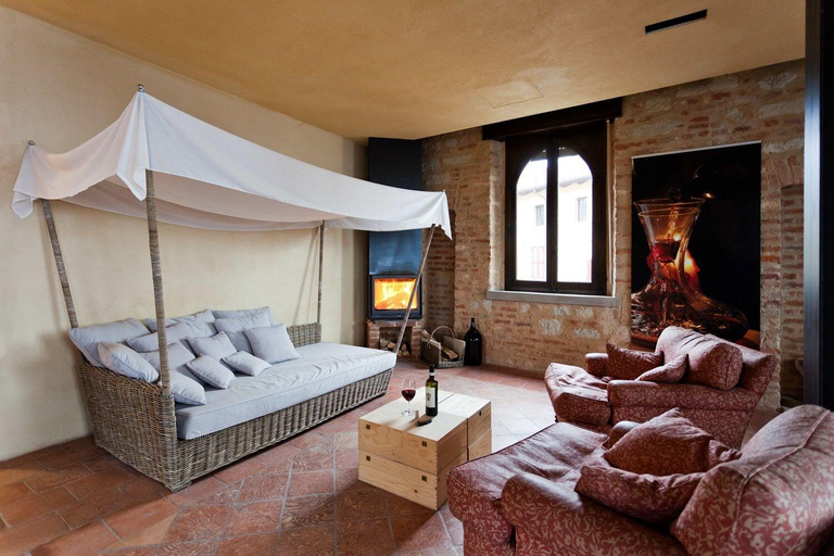Public Area 3, Castello Di Gabiano, Alessandria