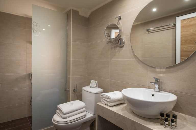 Bathroom 5, Infinity City Boutique Hotel, Crete