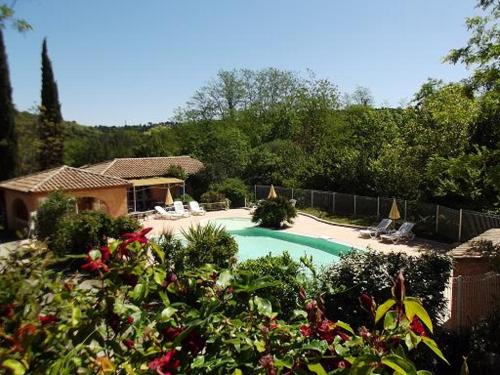 Studio loft Eden avec terrasse privative, piscine, Ardèche