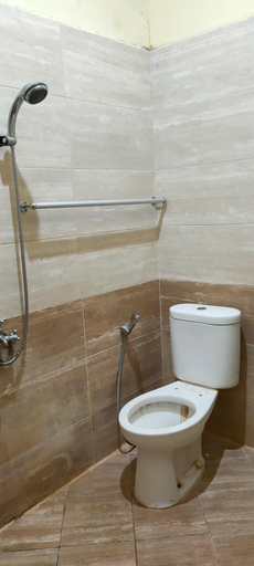 OYO 90207 Danty Guest House, Makassar